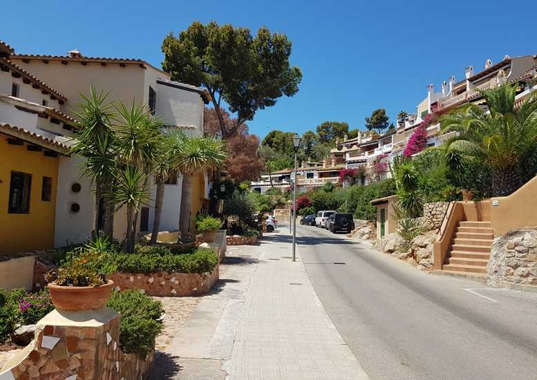 haupstrasse-cala-fornells